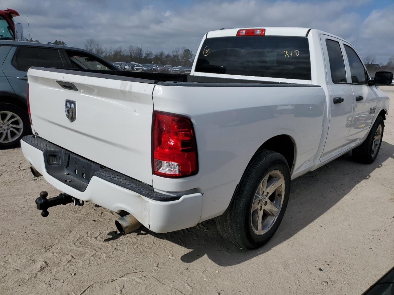 Image 3 of 2018 RAM 1500 ST 2018 with VIN 1C6RR6FT7JS171178
