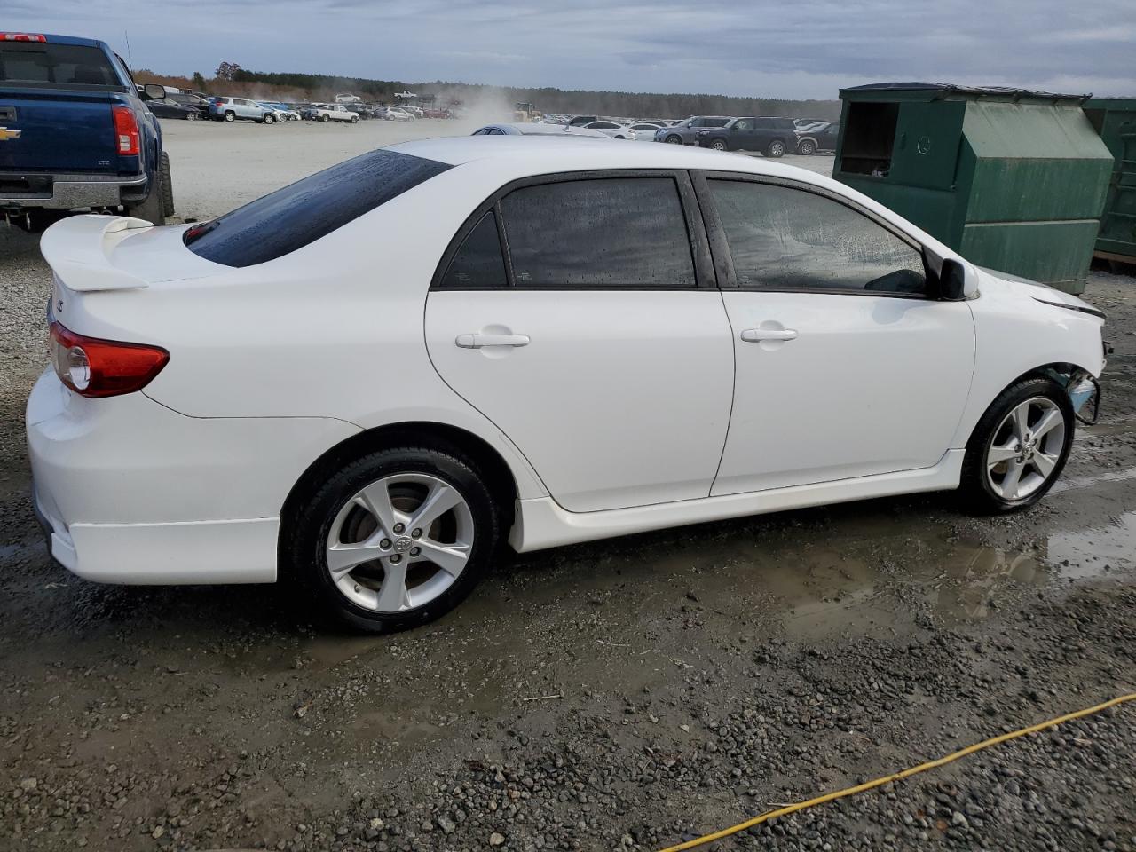 Изображение 3 2011 TOYOTA COROLLA BASE 2011 с VIN 2T1BU4EE5BC689342