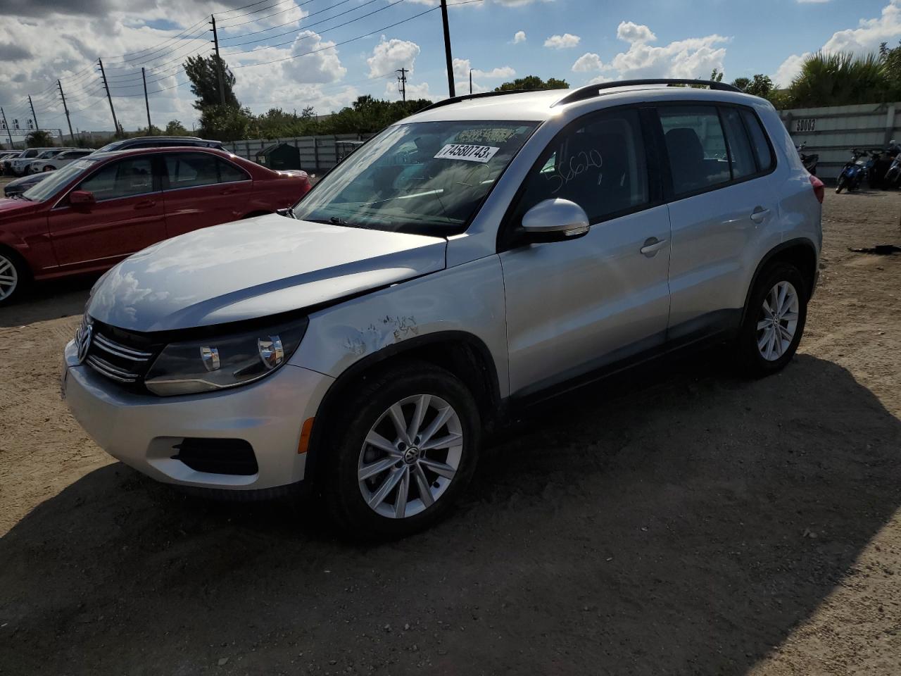 Изображение 2017 VOLKSWAGEN TIGUAN S 2017
