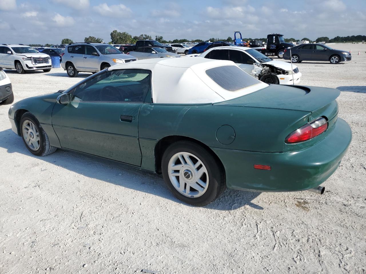 Obraz 2 z 1995 CHEVROLET CAMARO  1995 z VIN 2G1FP32S6S2167477