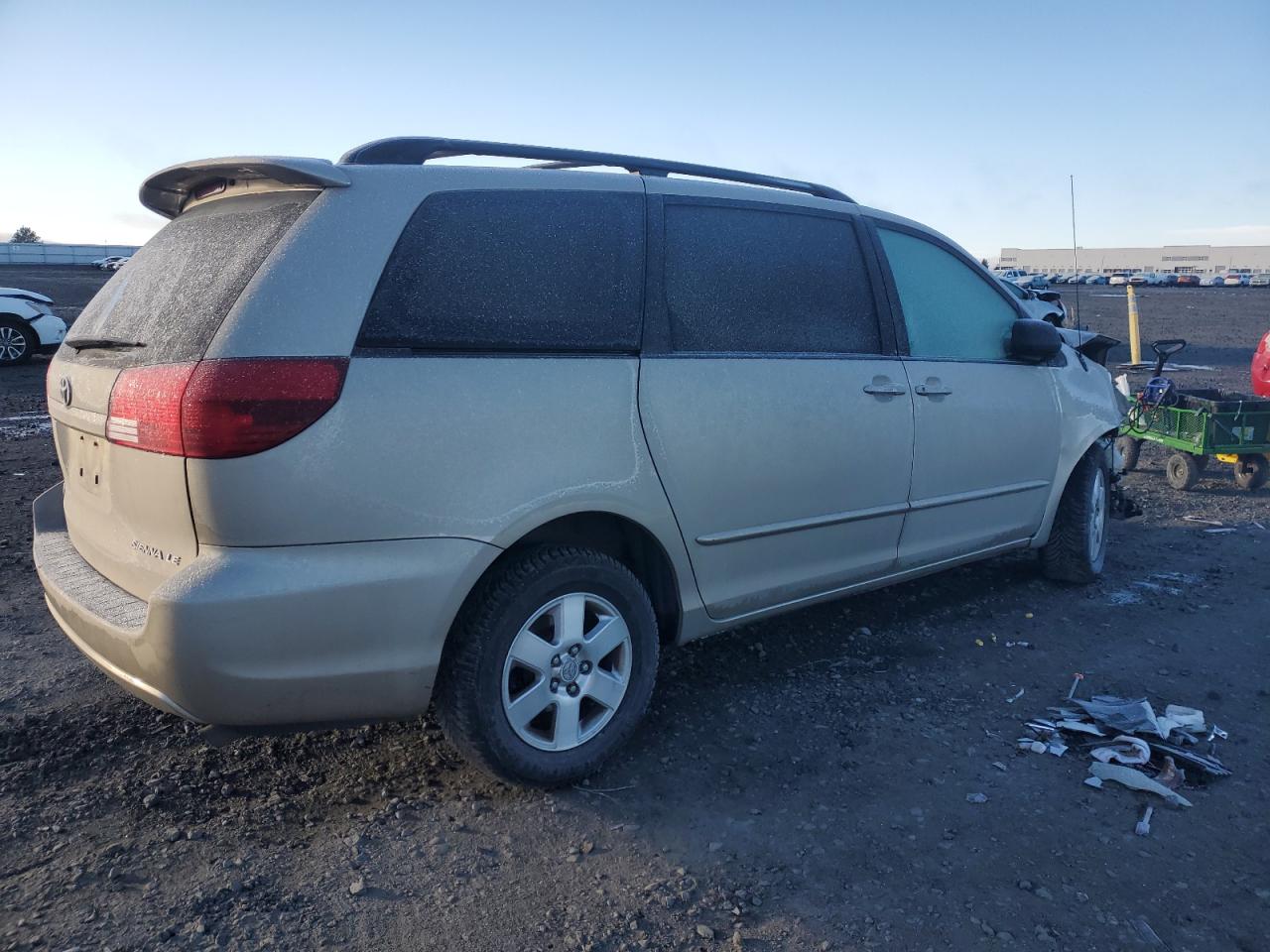 Изображение 3 2005 TOYOTA SIENNA CE 2005 с VIN 5TDZA23C95S224328