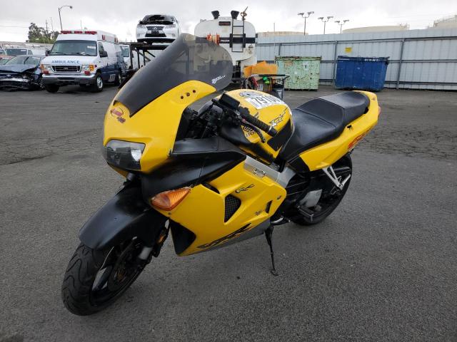 Image 2 of 2000 HONDA VFR800 F1 2000 with VIN JH2RC4609YM201212