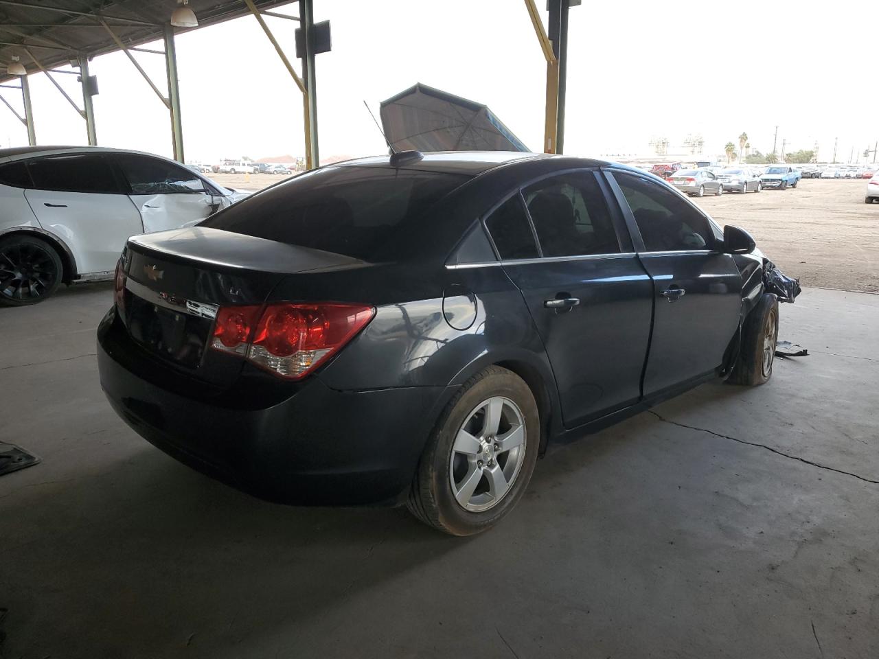 Image 3 of 2016 CHEVROLET CRUZE LIMITED LT 2016 with VIN 1G1PE5SB4G7180444