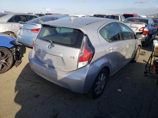Image 3 of 2015 TOYOTA PRIUS C  2015 with VIN JTDKDTB35F1094420