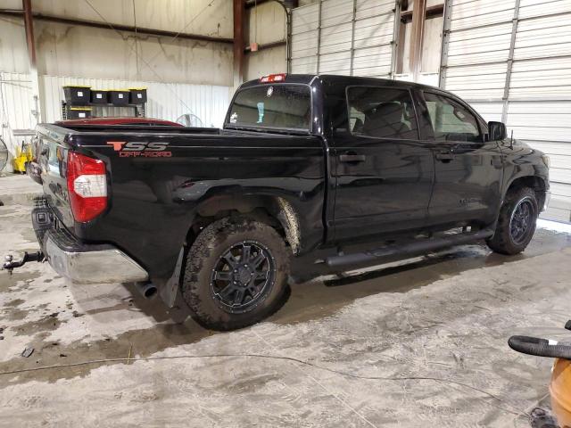 Изображение 3 2017 TOYOTA TUNDRA CREWMAX SR5 2017 с VIN 5TFDW5F11HX587728