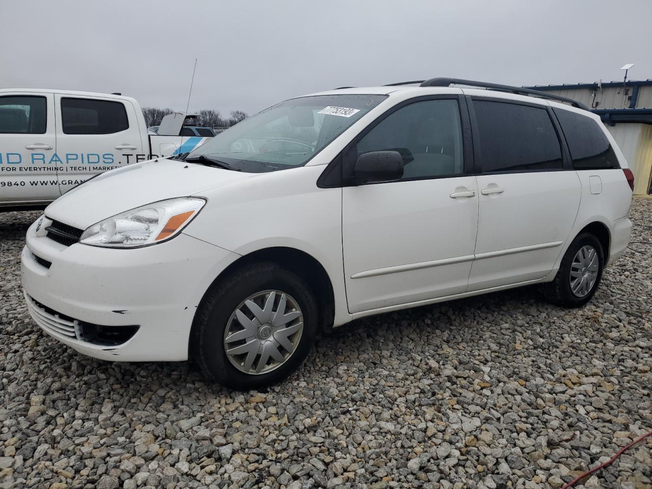 2005 TOYOTA SIENNA CE 2005 image