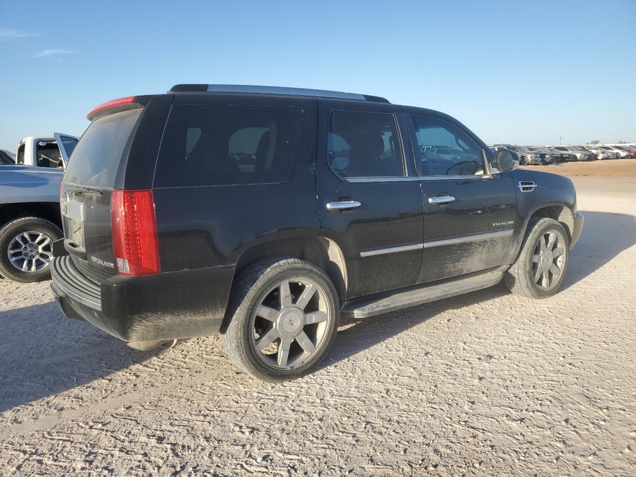 Obraz 3 z 2013 CADILLAC ESCALADE  2013 z VIN 1GYS3AEFXDR275938