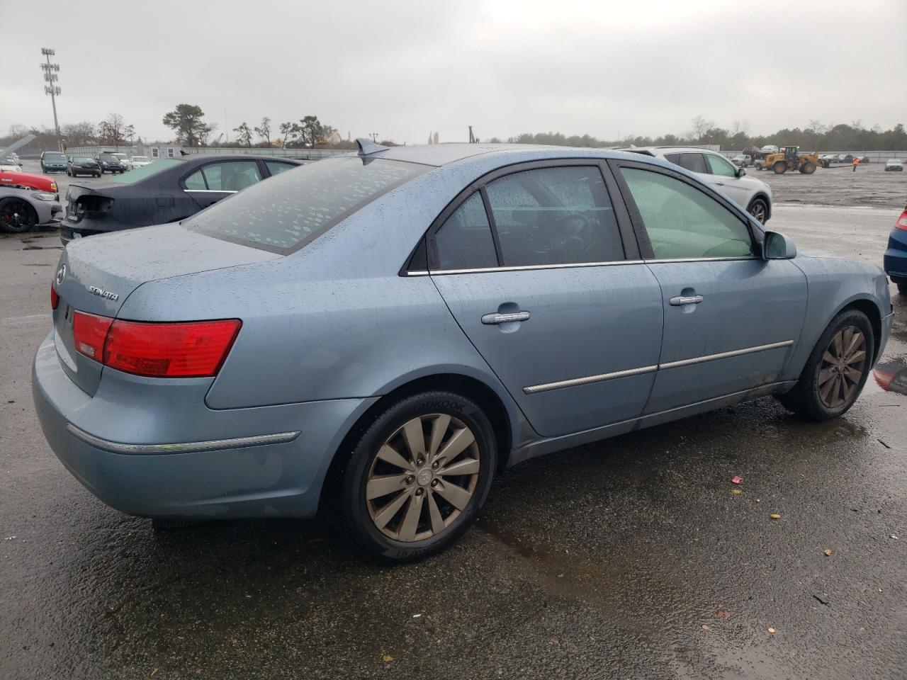 Image 3 of 2009 HYUNDAI SONATA SE 2009 with VIN 5NPEU46CX9H556688
