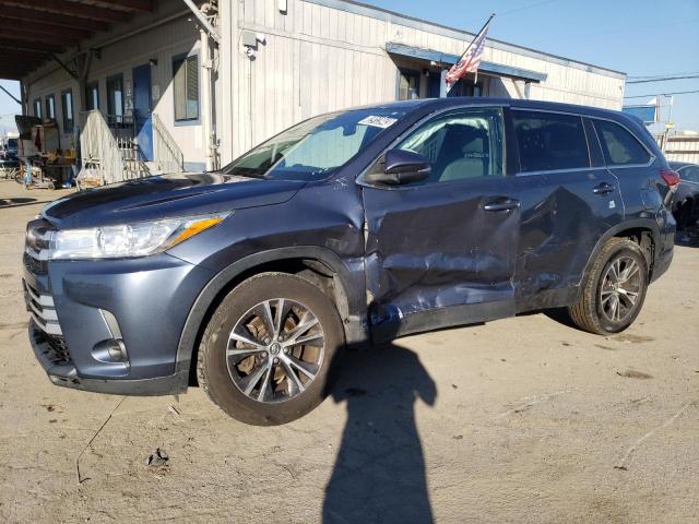 Obraz 1 z 2019 TOYOTA HIGHLANDER LE 2019 z VIN 5TDZARFH4KS047344