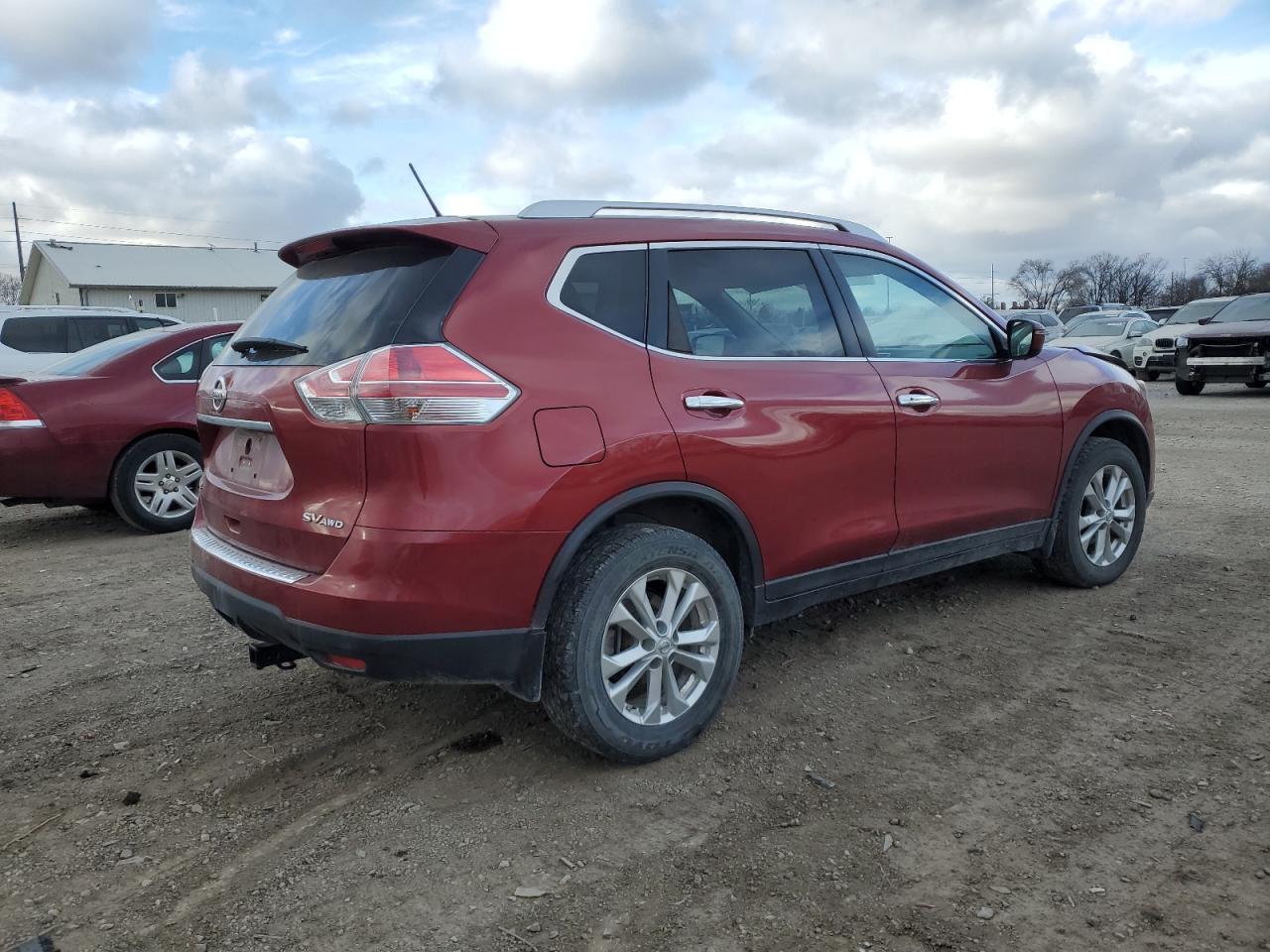 Image 3 of 2016 NISSAN ROGUE S 2016 with VIN KNMAT2MV8GP651357