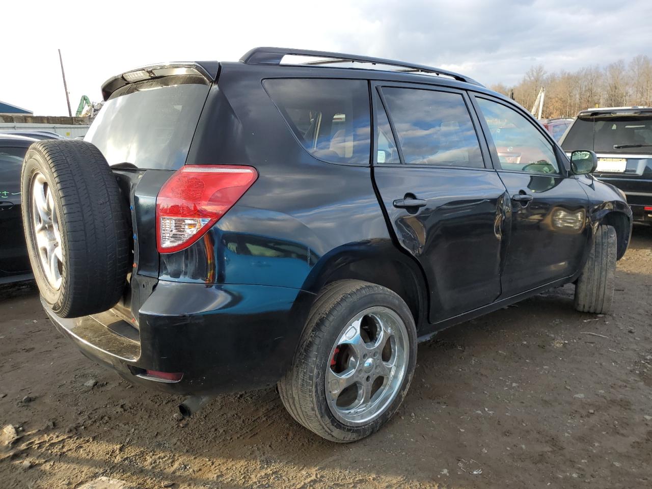 Image 3 of 2008 TOYOTA RAV4  2008 with VIN JTMZD35V685079710