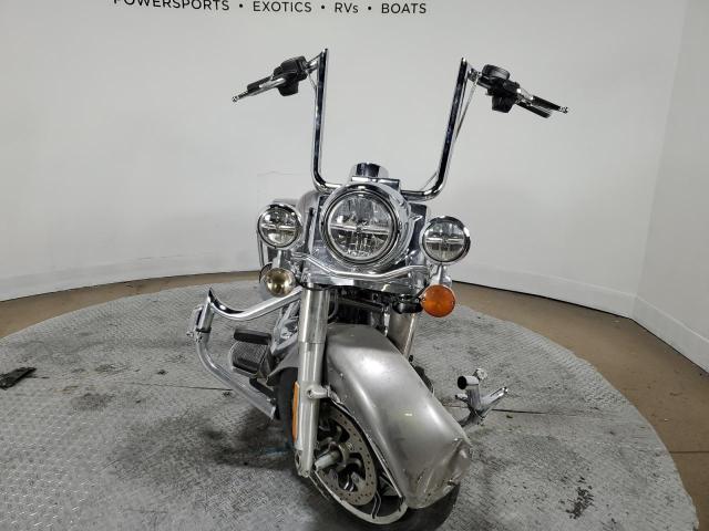 Изображение 2 2017 HARLEY-DAVIDSON FLHR ROAD KING 2017 с VIN 1HD1FBC11HB644320