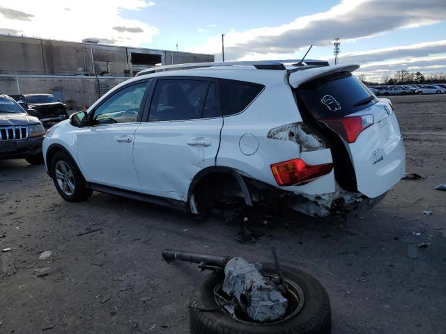 Image 2 of 2015 TOYOTA RAV4 XLE 2015 with VIN JTMRFREV0FJ046154