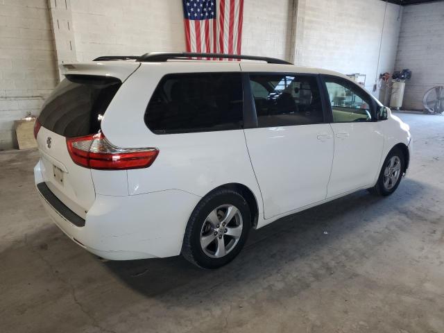 Obraz 3 z 2015 TOYOTA SIENNA LE 2015 z VIN 5TDKK3DC0FS553939