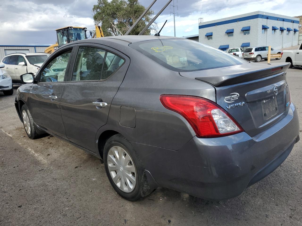 Изображение 2 2016 NISSAN VERSA S 2016 с VIN 3N1CN7AP9GL837770