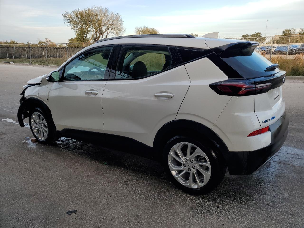 Изображение 2 2023 CHEVROLET BOLT EUV LT 2023 с VIN 1G1FY6S08P4142577