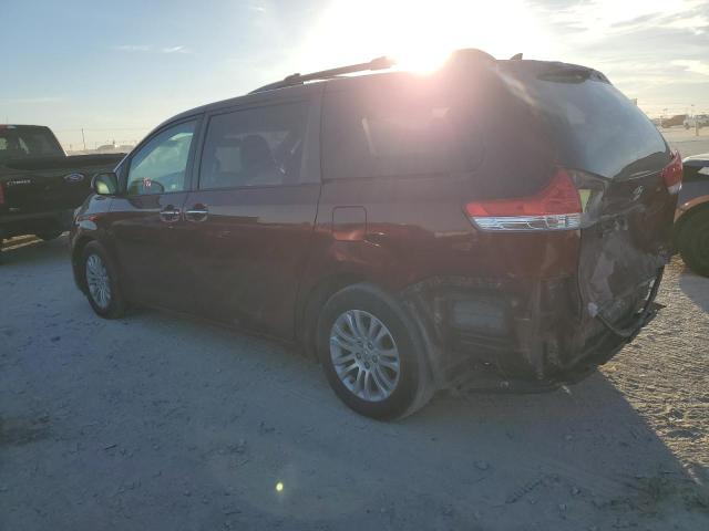 Image 2 of 2011 TOYOTA SIENNA XLE 2011 with VIN 5TDYK3DCXBS096397