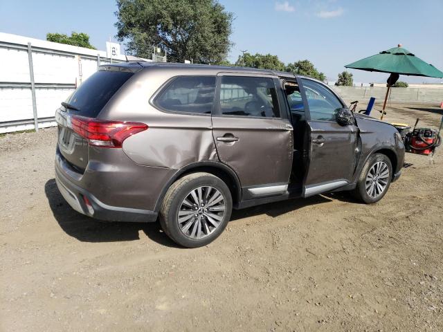 Obraz 3 z 2020 MITSUBISHI OUTLANDER SE 2020 z VIN JA4AD3A32LZ046653