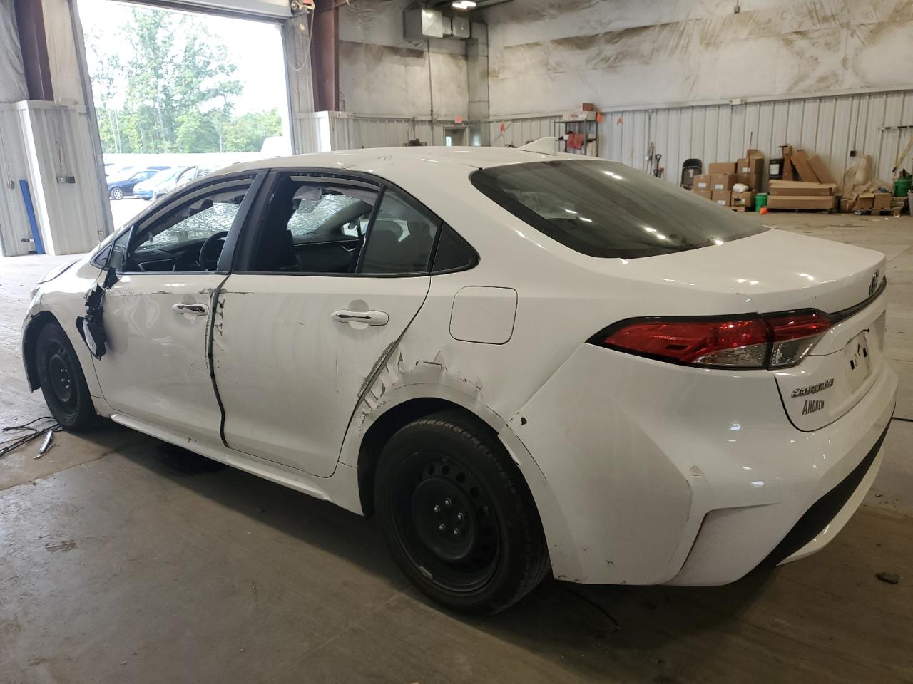 Obraz 2 z 2021 TOYOTA COROLLA LE 2021 z VIN 5YFEPMAE4MP233961