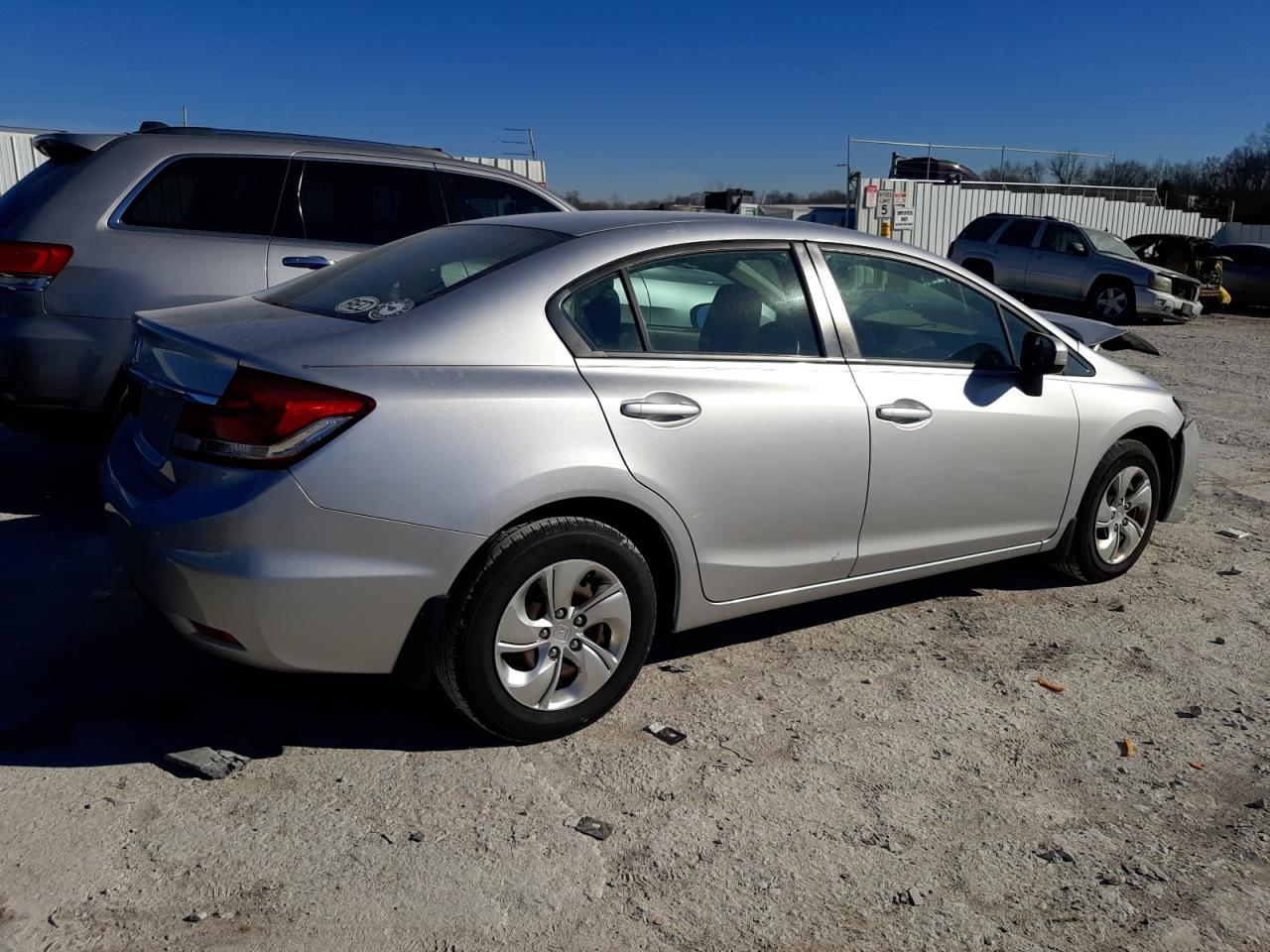Image 3 of 2015 HONDA CIVIC LX 2015 with VIN 19XFB2F52FE115511