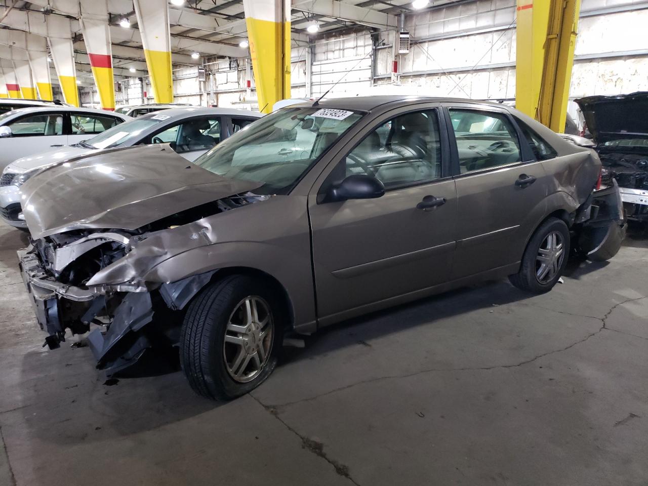 Image 1 of 2004 FORD FOCUS SE COMFORT 2004 with VIN 1FAFP34ZX4W167734