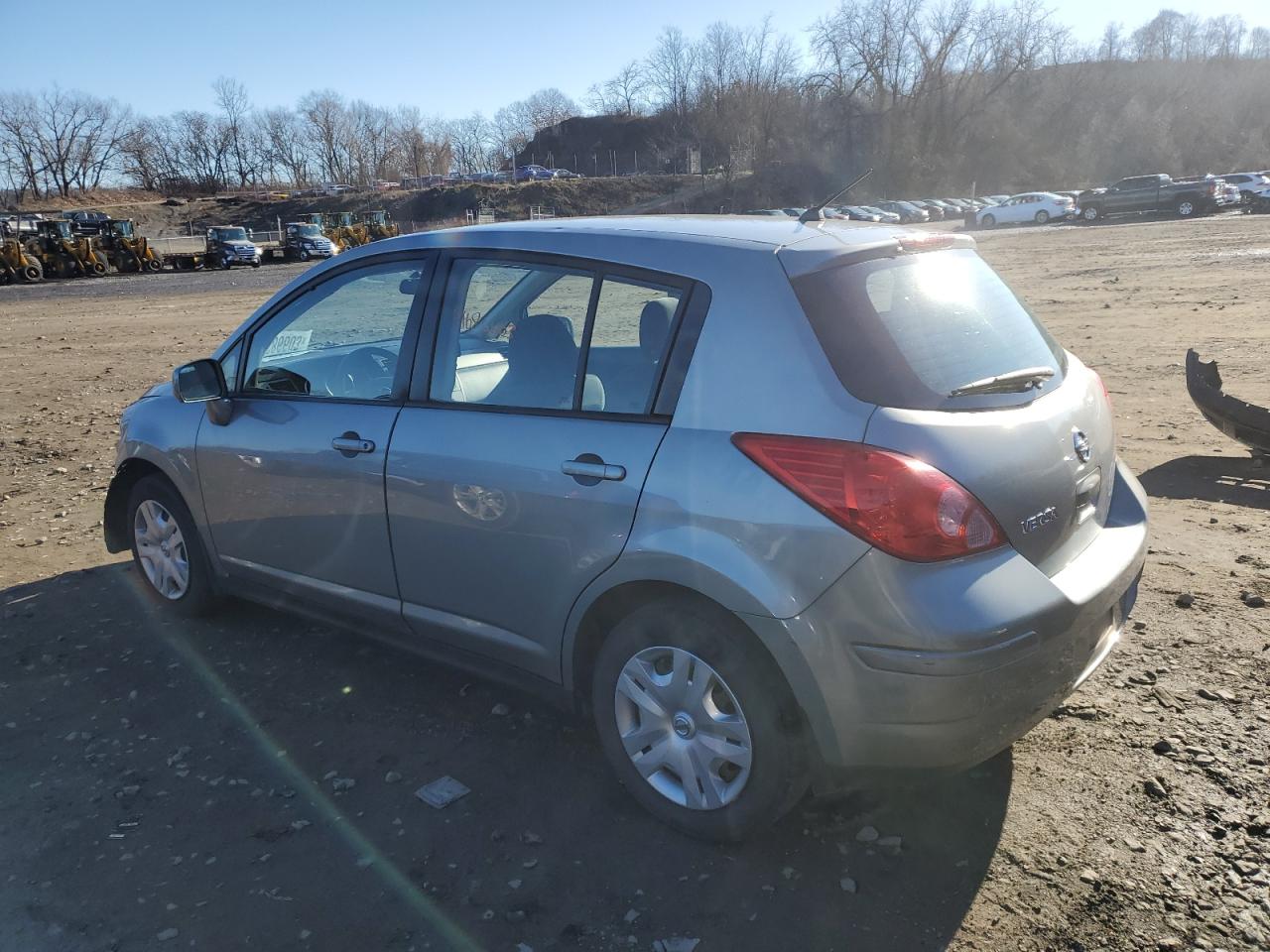 Изображение 2 2010 NISSAN VERSA S 2010 с VIN 3N1BC1CP7AL394358