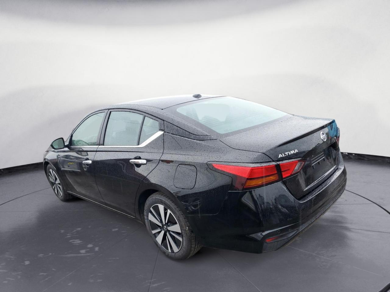 Изображение 2 2022 NISSAN ALTIMA SV 2022 с VIN 1N4BL4DV4NN368436