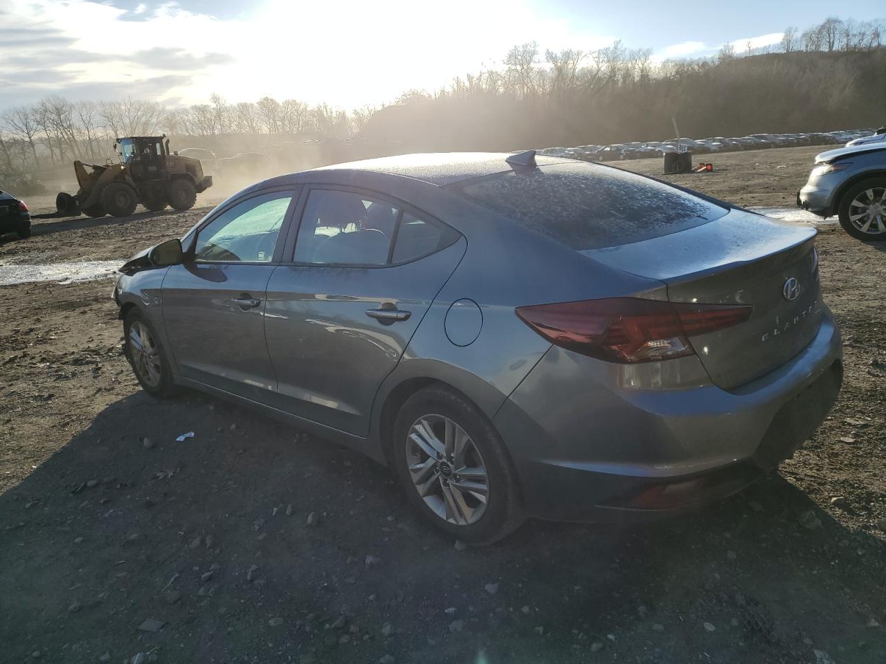Image 2 of 2019 HYUNDAI ELANTRA SEL 2019 with VIN 5NPD84LF8KH493062