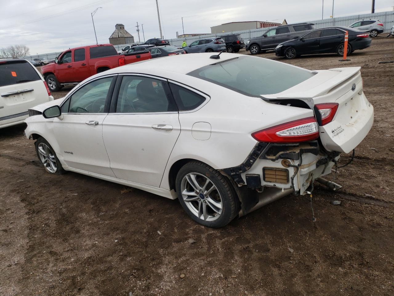 Obraz 2 z 2016 FORD FUSION TITANIUM HEV 2016 z VIN 3FA6P0RU4GR341736