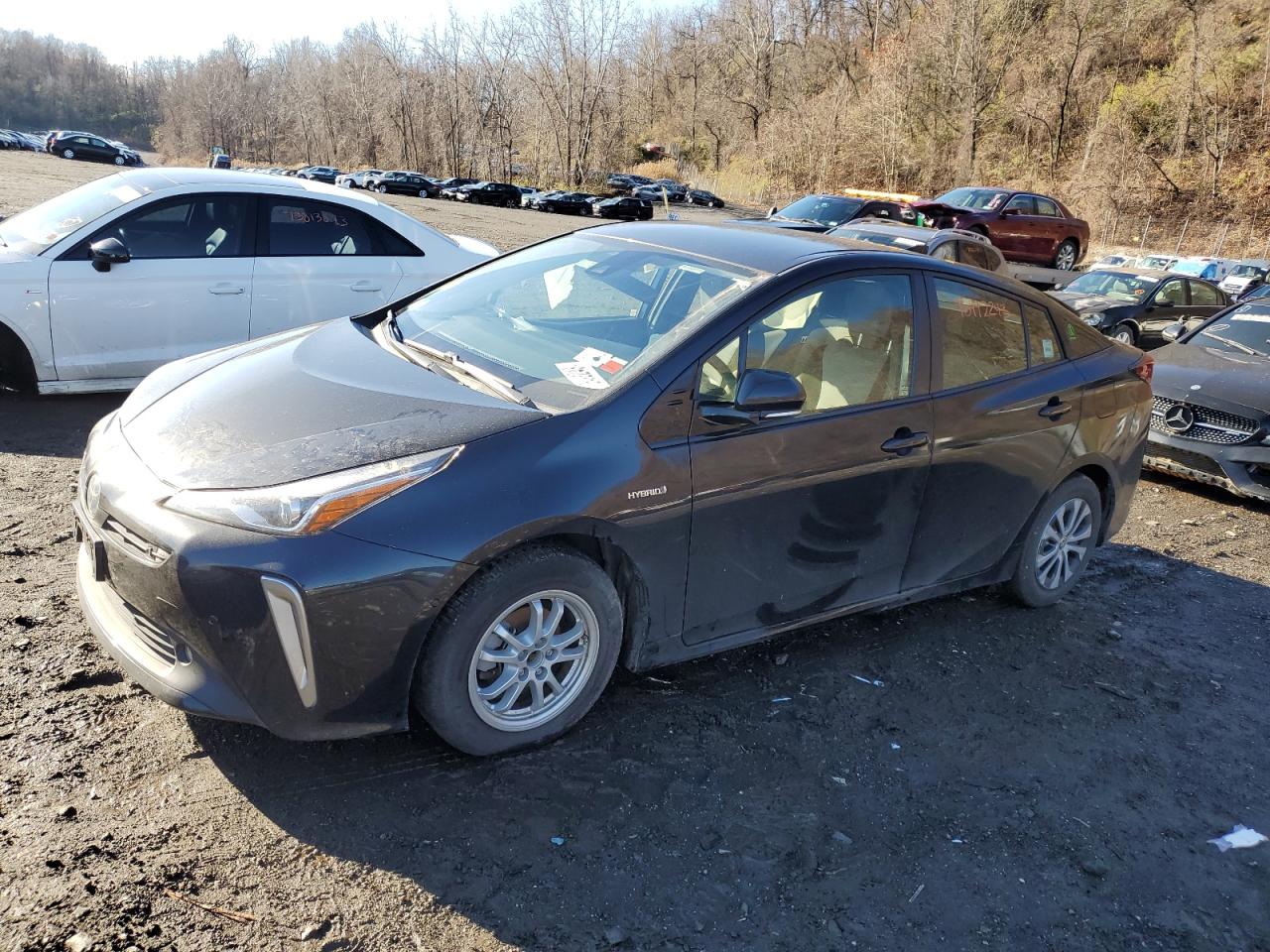 Image 1 of 2019 TOYOTA PRIUS  2019 with VIN JTDL9RFU3K3009908