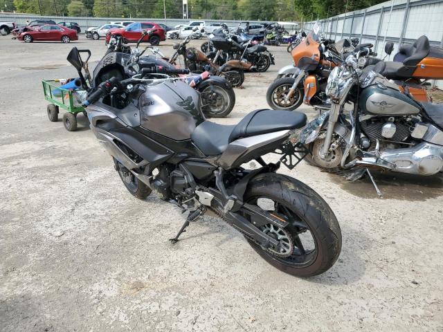 Image 3 of Kawasaki Ex650 M 2021 with VIN ML5EXEM14MDA30132
