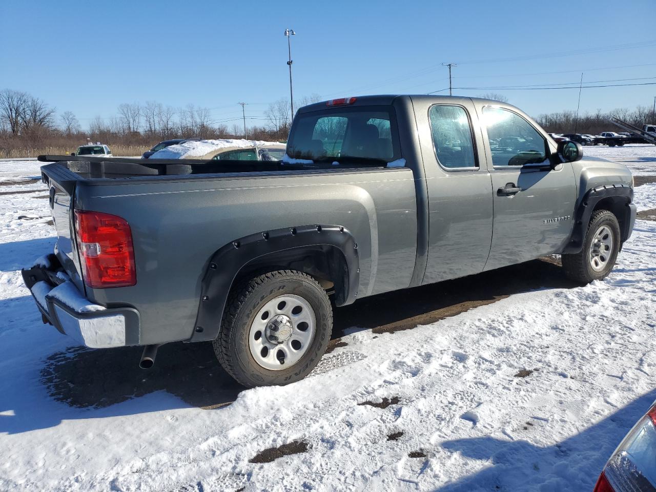 Изображение 3 2011 CHEVROLET SILVERADO C1500 2011 с VIN 1GCRCPEX6BZ106027
