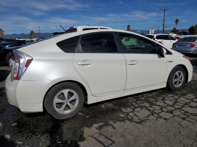 Image 3 of 2015 TOYOTA PRIUS  2015 with VIN JTDKN3DU6F1899247