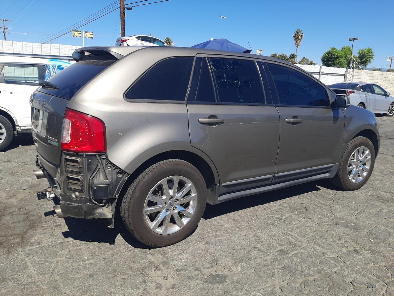 Image 3 of 2013 FORD EDGE SEL 2013 with VIN 2FMDK3J94DBA95494