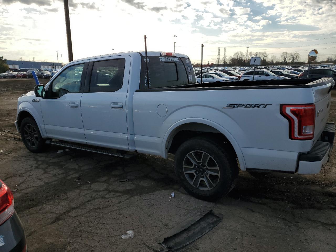 Image 2 of 2016 FORD F150 SUPERCREW 2016 with VIN 1FTEW1CF9GFB97204