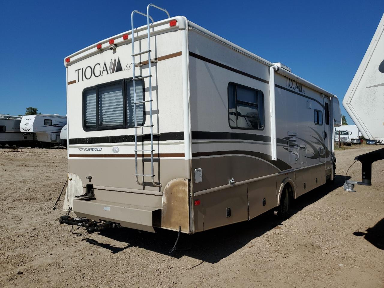 Изображение 3 2005 FORD ECONOLINE E450 SUPER DUTY CUTAWAY VAN 2005 с VIN 1FDXE45S55HA59499
