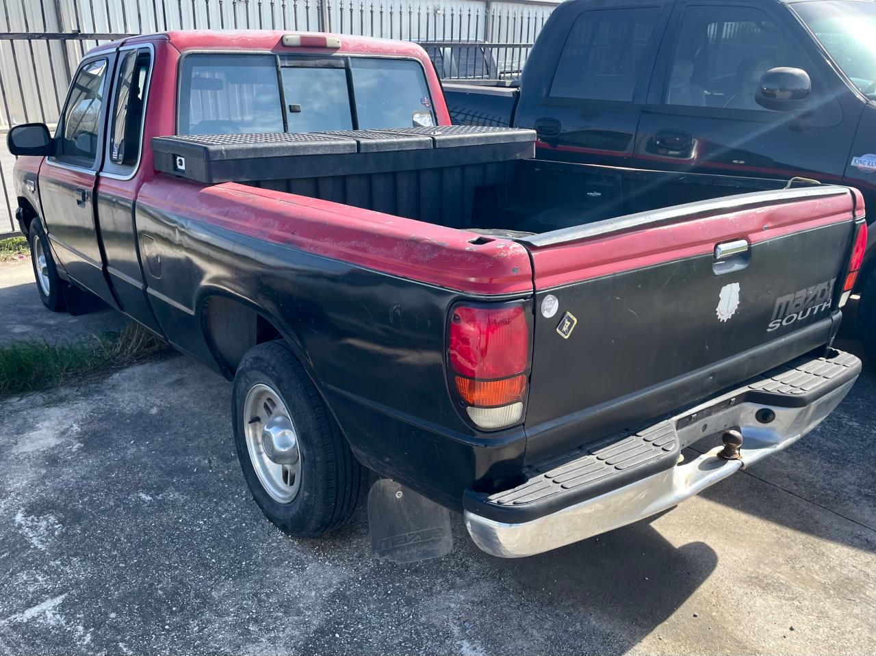 Изображение 3 1996 MAZDA B4000 CAB PLUS 1996 с VIN 4F4CR16X0TTM29369