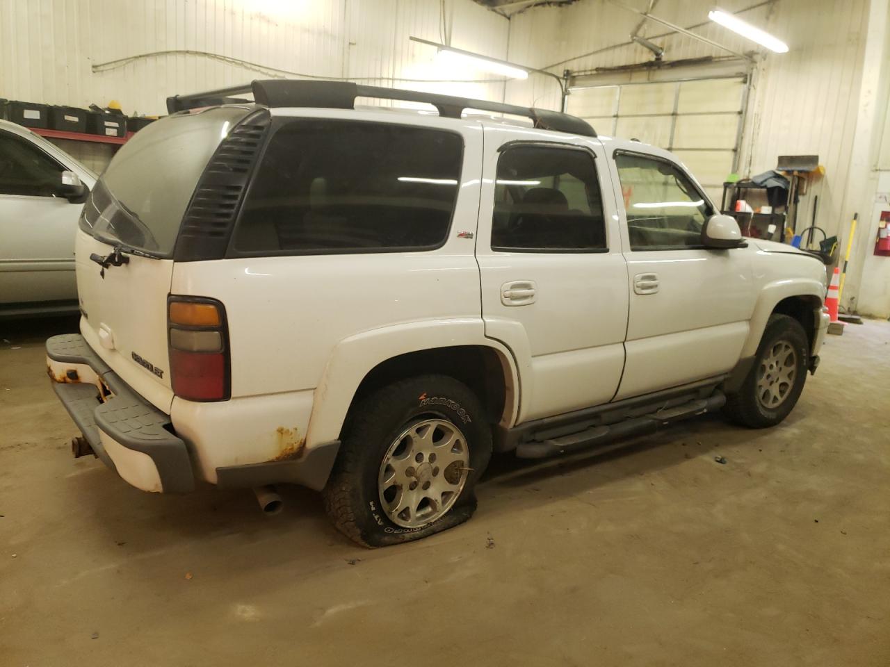 Obraz 3 z 2005 CHEVROLET TAHOE K1500 2005 z VIN 1GNEK13T45R168407