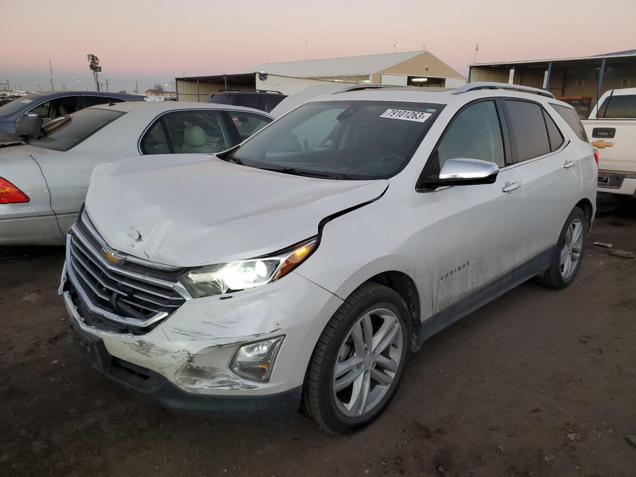 Image 1 of 2018 CHEVROLET EQUINOX PREMIER 2018 with VIN 2GNAXVEV3J6260569