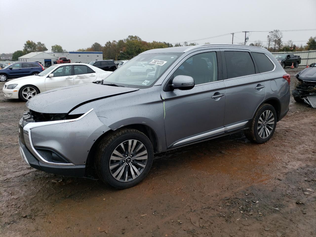 Obraz 2020 MITSUBISHI OUTLANDER SE 2020