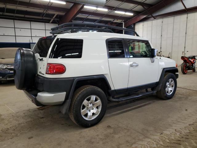 Image 3 of 2010 TOYOTA FJ CRUISER  2010 with VIN JTEBU4BF1AK089942