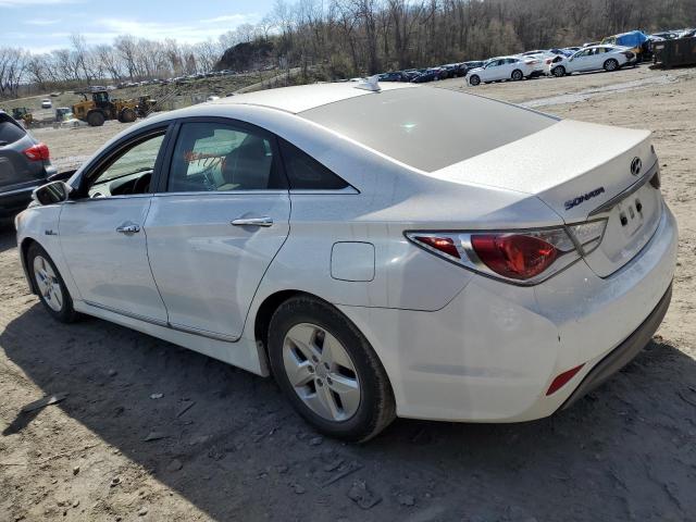 Image 2 of 2012 HYUNDAI SONATA HYBRID 2012 with VIN KMHEC4A43CA032943