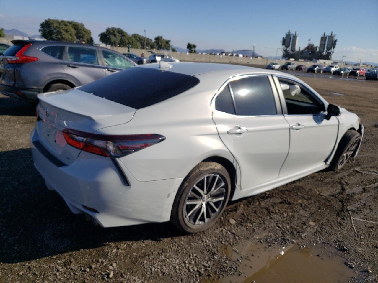 Изображение 3 2023 TOYOTA CAMRY SE NIGHT SHADE 2023 с VIN 4T1G11AK9PU184337