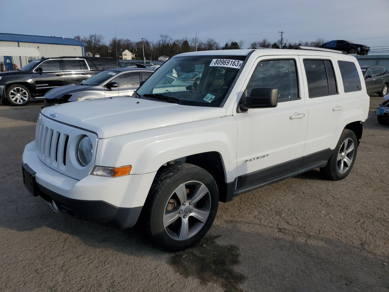 Изображение 1 2016 JEEP PATRIOT LATITUDE 2016 с VIN 1C4NJPFA4GD528493