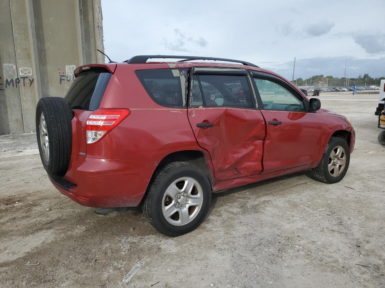 Image 3 of 2010 TOYOTA RAV4  2010 with VIN JTMBF4DVXA5028736
