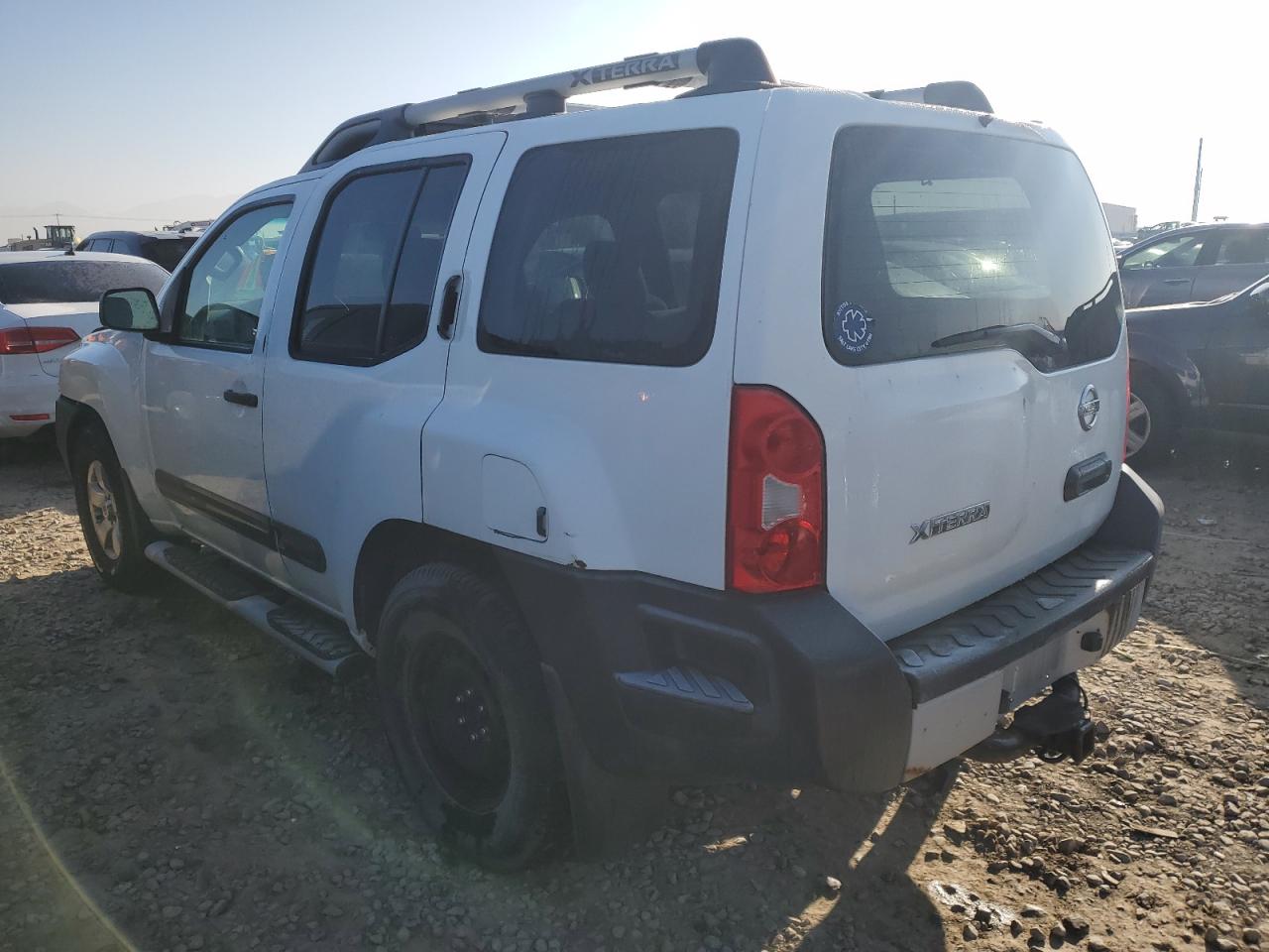 Image 2 of 2013 NISSAN XTERRA X 2013 with VIN 5N1AN0NW8DN811424