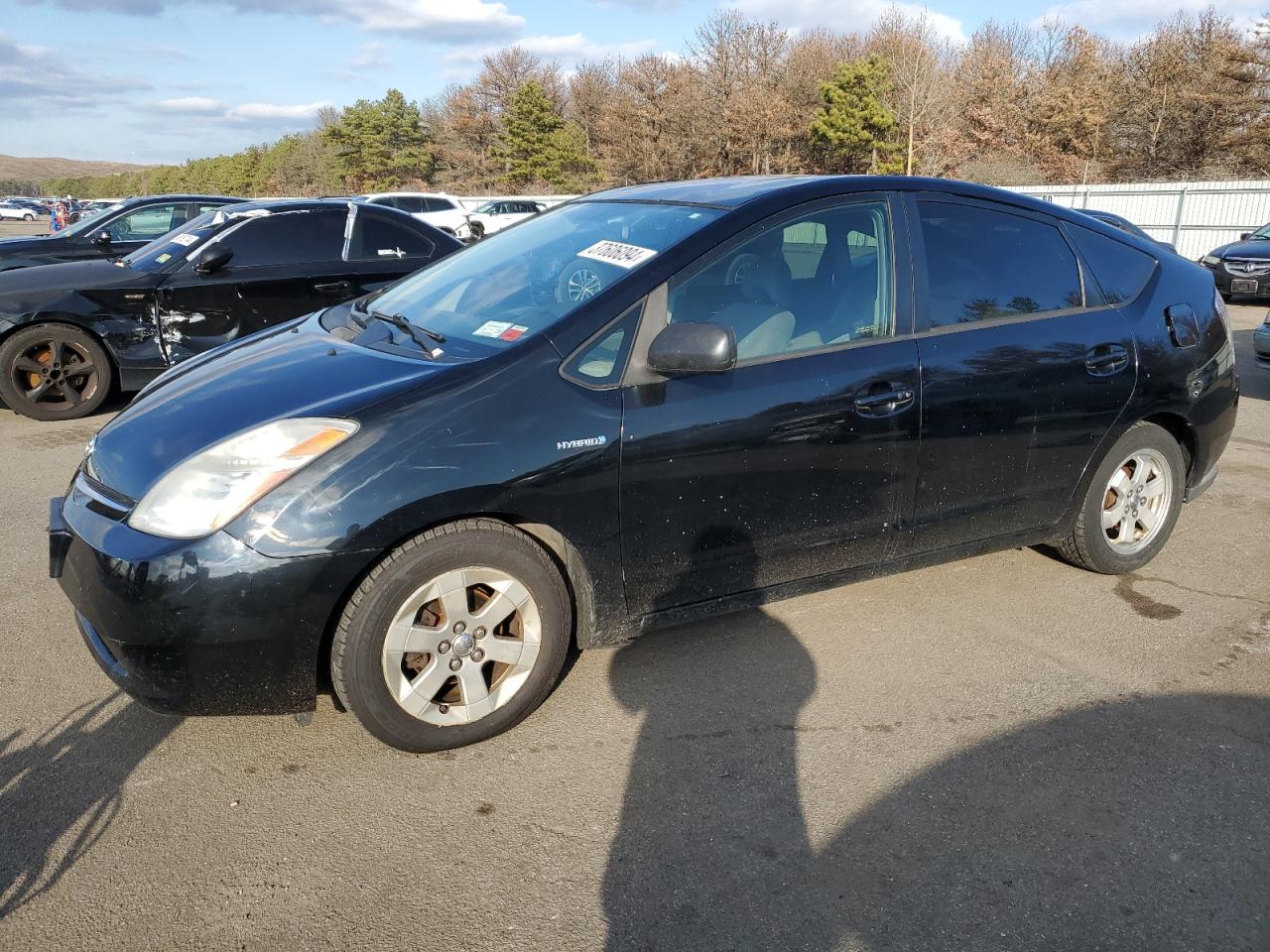 Image 1 of 2006 TOYOTA PRIUS  2006 with VIN JTDKB20U363177179