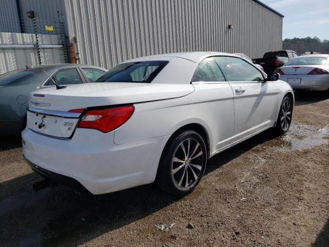 Image 3 of 2014 CHRYSLER 200 S 2014 with VIN 1C3BCBGG9EN134132
