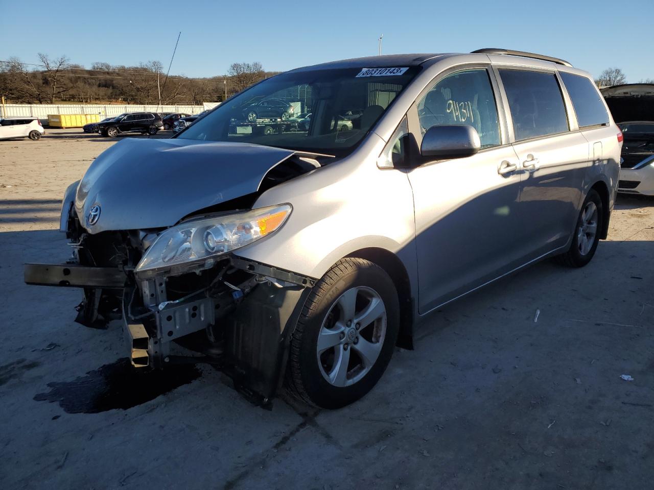 Obraz 1 z 2012 TOYOTA SIENNA LE 2012 z VIN 5TDKK3DC1CS257274