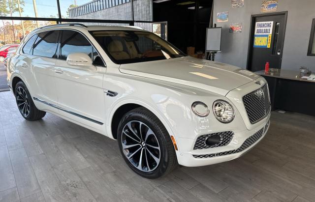 Изображение 1 2017 BENTLEY BENTAYGA  2017 с VIN SJAAC2ZV7HC013460